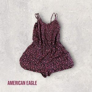 4/$20🌿American Eagle floral tank romper